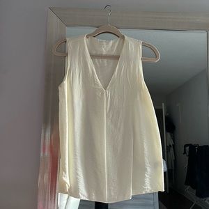 NWOT Pastel Yellow Linen Blouse
